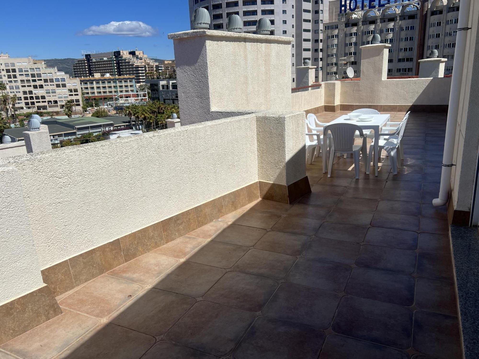 Levante Frontal Al Mar Apartment *